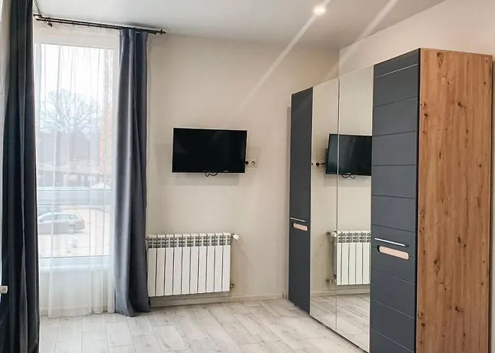 Domovik Mira 11s/5 *